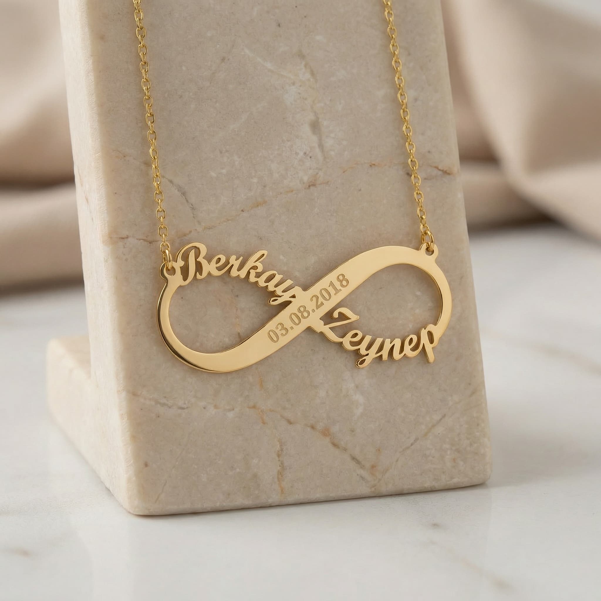 İsim ve Tarihli Sonsuzluk 925 Ayar Gümüş Kolye